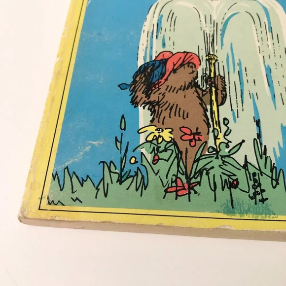 Vtg 1970 Paddington Bear At Large A Dell  Yearling Book Paperback Michael Bond - Picture 2 of 16